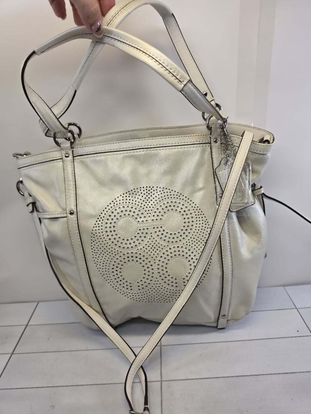 Coach Audrey Andie perforated Satchel Tote 19566 Creme Ivory Leather - Picture 1 of 8
